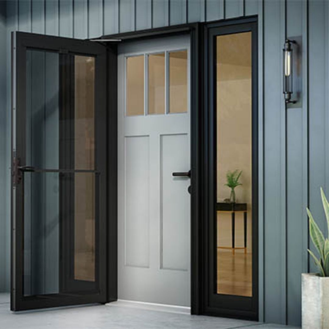 Andersen storm door with pet outlet door