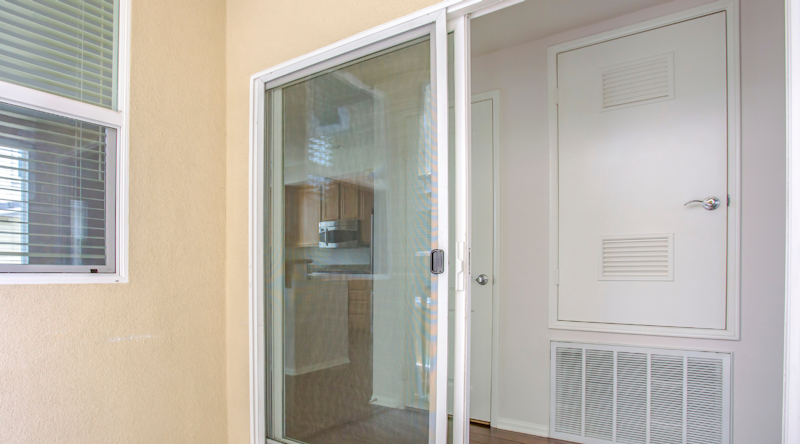 Photo of a sliding patio door. Photo from Canva.