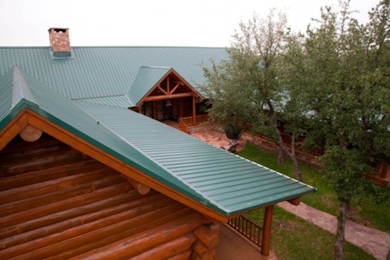 mueller-r-panel-texas-metal-roofs