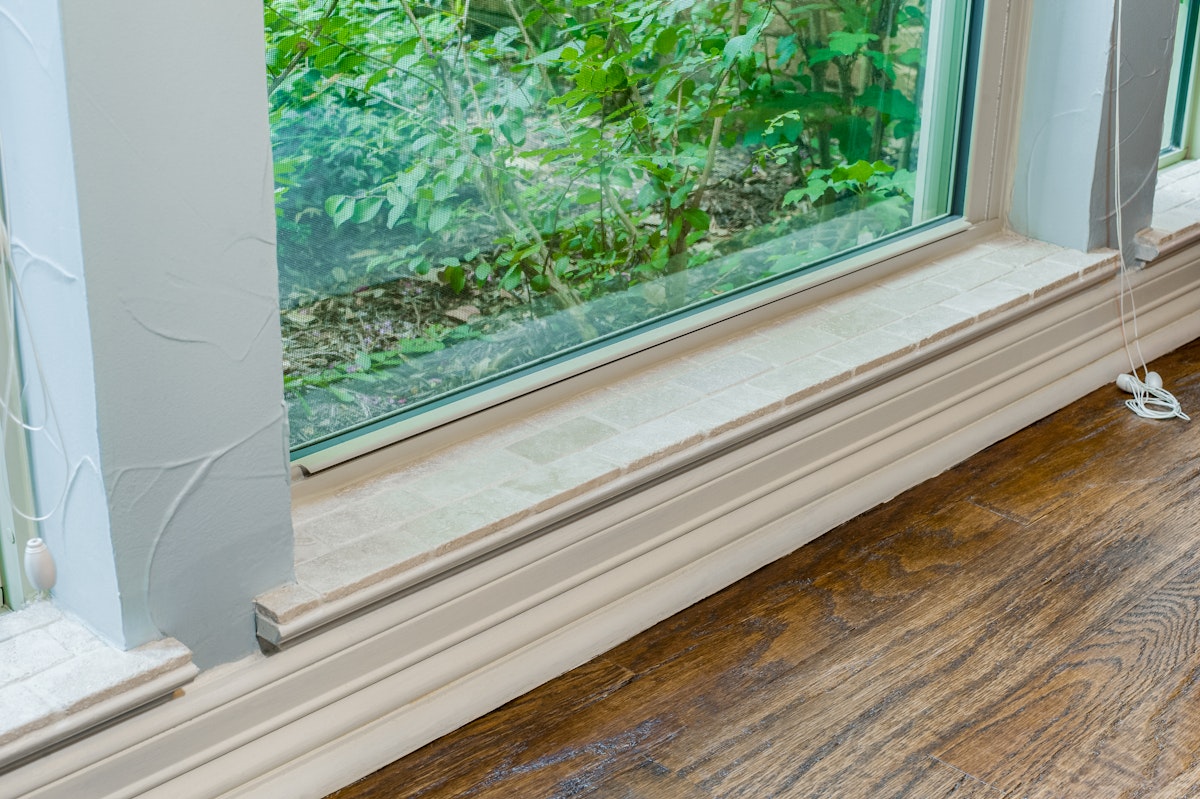 Single Hung Window Sill